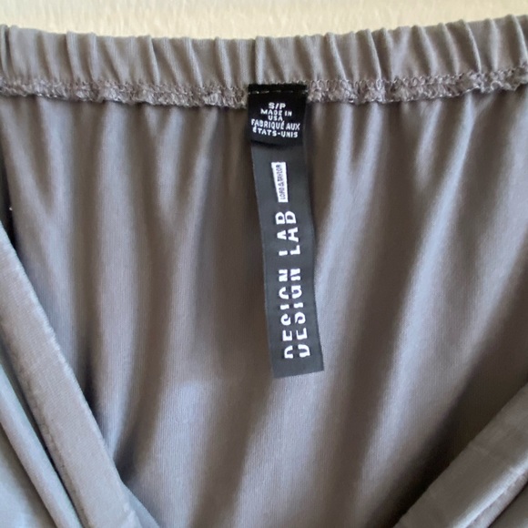 DesignLab Off the Shoulder Ruffle Sleeve Top - Picture 2 of 3